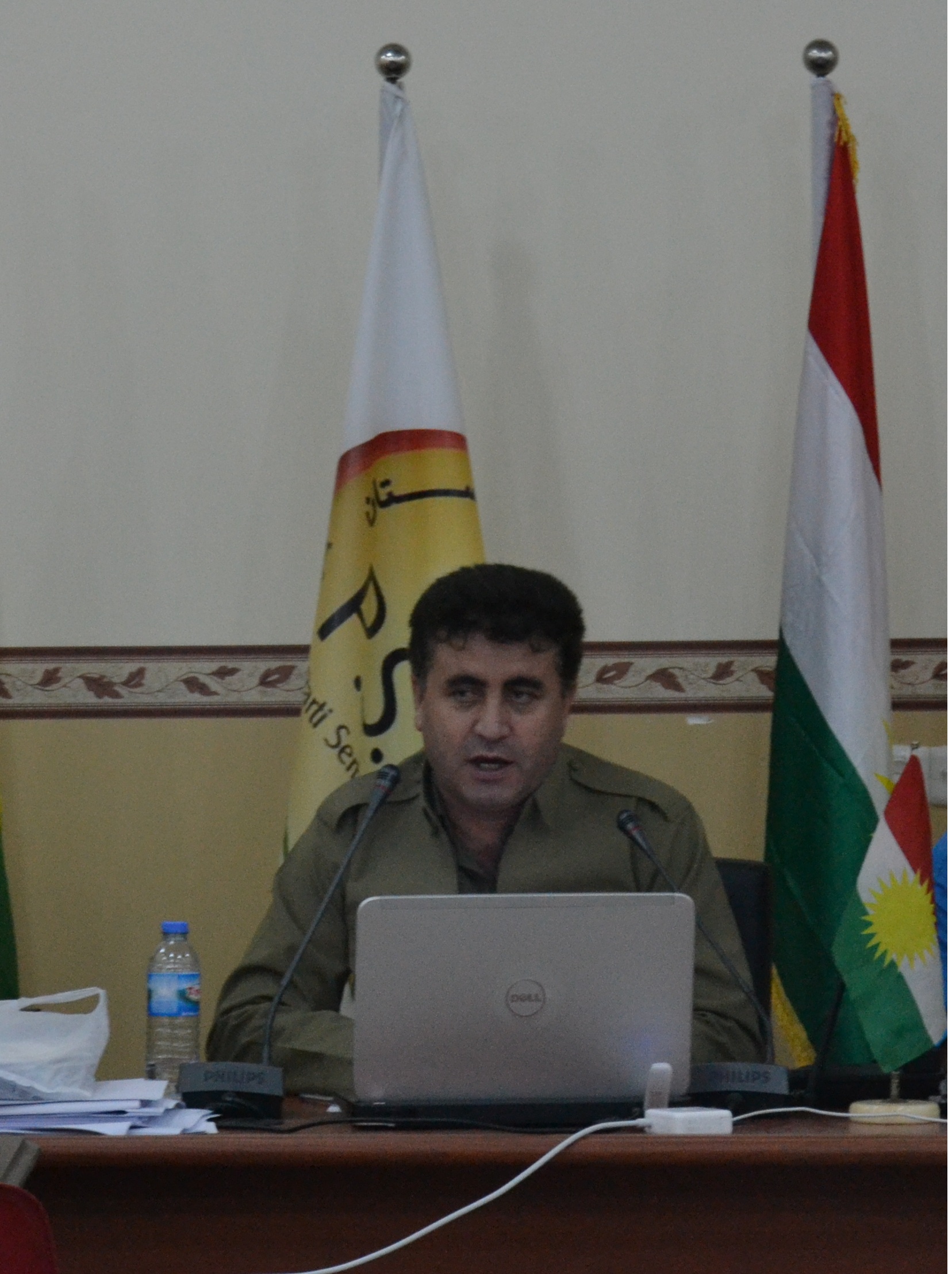 وتووێژی بەڕێز عارف باوەجانی لەگەڵ کۆمار تی ڤی لە ٢ بەشدا.