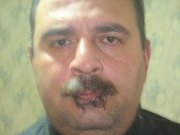 بانگه&zwnj;واز: با بده&zwnj;نگ خه&zwnj;سره&zwnj;و حه&zwnj;یده&zwnj;ری و بنه&zwnj;ماڵه&zwnj;که&zwnj;یه&zwnj;وه&zwnj; بین. هاوپه&zwnj;یمانی سه&zwnj;ربه&zwnj;خۆخوازانی ڕۆژهه&zwnj;ڵاتی کوردستان