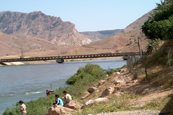ئێران به&zwnj;نداوێکی له&zwnj;سه&zwnj;ر ده&zwnj;ریاچه&zwnj;ی ده&zwnj;ربه&zwnj;ندیخان دروستکردوو، وخه&zwnj;ریکی دروستکردنی سێیانی دیکه&zwnj;شه&zwnj; 