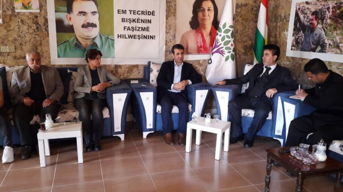 سەردانی شاندێکی پارتی سەربەستیی کوردستان بۆ لای هەدەپە HDP