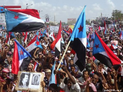 باشوری یەمەن لە خۆپێشاندانێکی هەزاران کەسی داوای جیابوونەوە دەکەن. جوتیار جاف